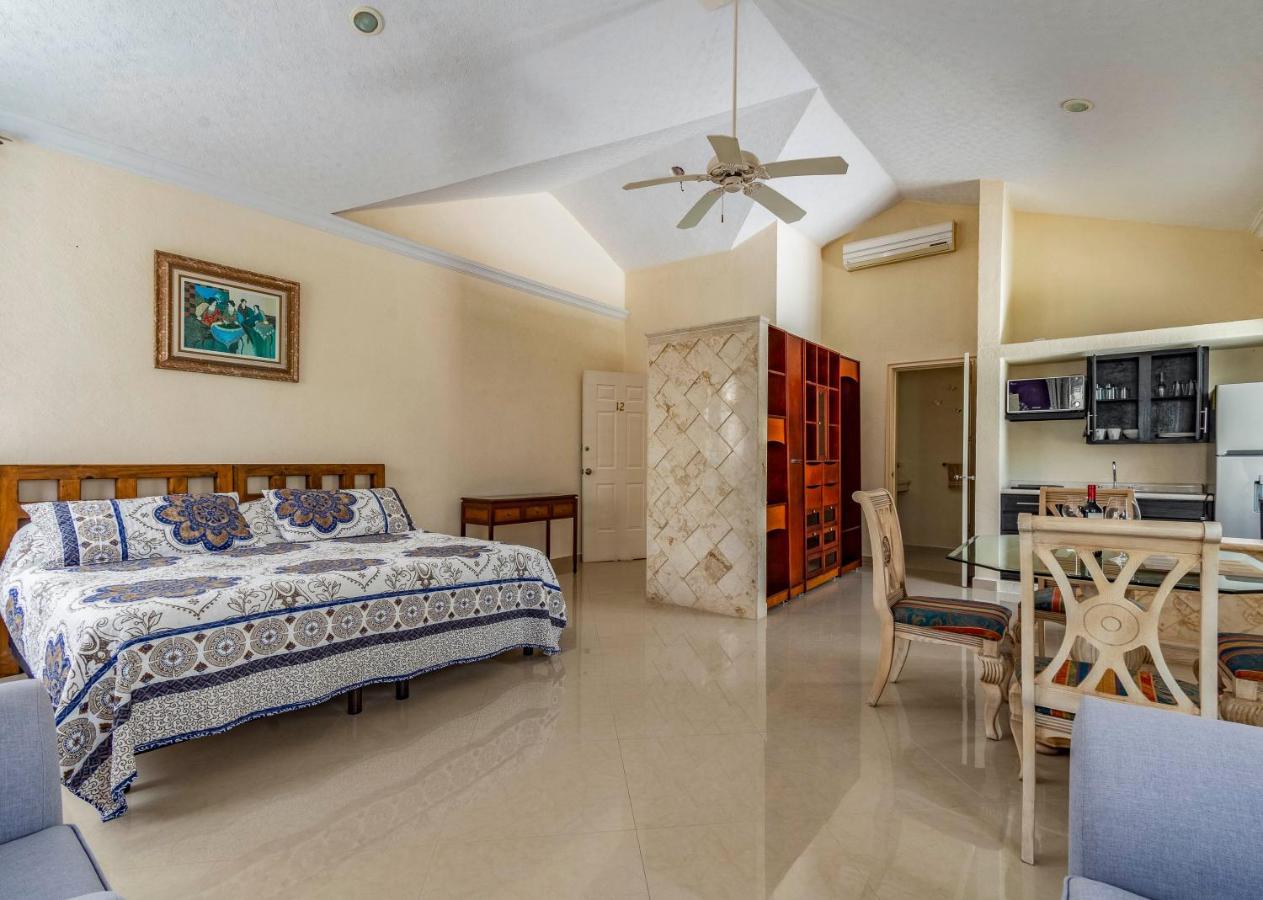 Casona Del Sol Apartment แคนคูน ภายนอก รูปภาพ